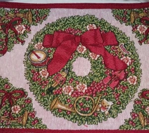 Holiday Winter Christmas  Wreath Tapestry Placemats 19"x12.5" - Picture 1 of 7