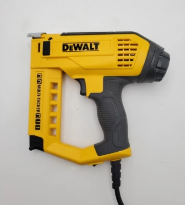 Grapadora múltiple y clavadora Brad DeWALT DWHT75021 5 en 1 Foto 1 de 4