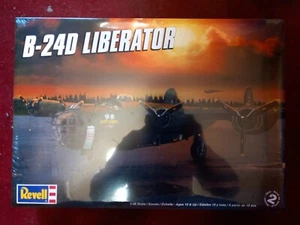 Aereo Modellismo - Revell - B24-D LIBERATOR - 1:48 - Foto 1 di 1
