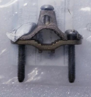 Thomas & Betts BLACKBURN 1/2"-1" Cast Bronze Ground Clamp - JD-B1-15  - Image 1 of 4