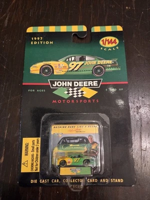 RACING CHAMPIONS 1997 EDICIÓN JOHN DEERE #97 1:144 NUEVO EN CAJA FUNDIDO A PRESIÓN Foto 1 de 4