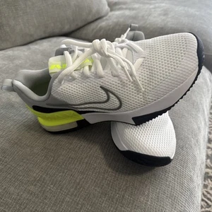 Nike Men's Size 10.5 Air Max Alpha Trainer 6 Sneaker Trainer Sport Sz 10.5 - Picture 1 of 8