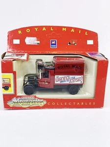 CORGI CLASSIC MODELS Royal Mail Van DIECAST 61201 "warning wireless licensed" - Picture 1 of 3