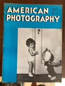 Fotos vintage de cámara de abril de 1947 de la revista American Photography - Imagen 1 de 3
