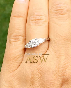 14K MASSIVER WEISSGOLD RUNDSCHLIFF MOISSANIT DREI STEINE VERLOBUNGSRING 1,50 KTW - Bild 1 von 11