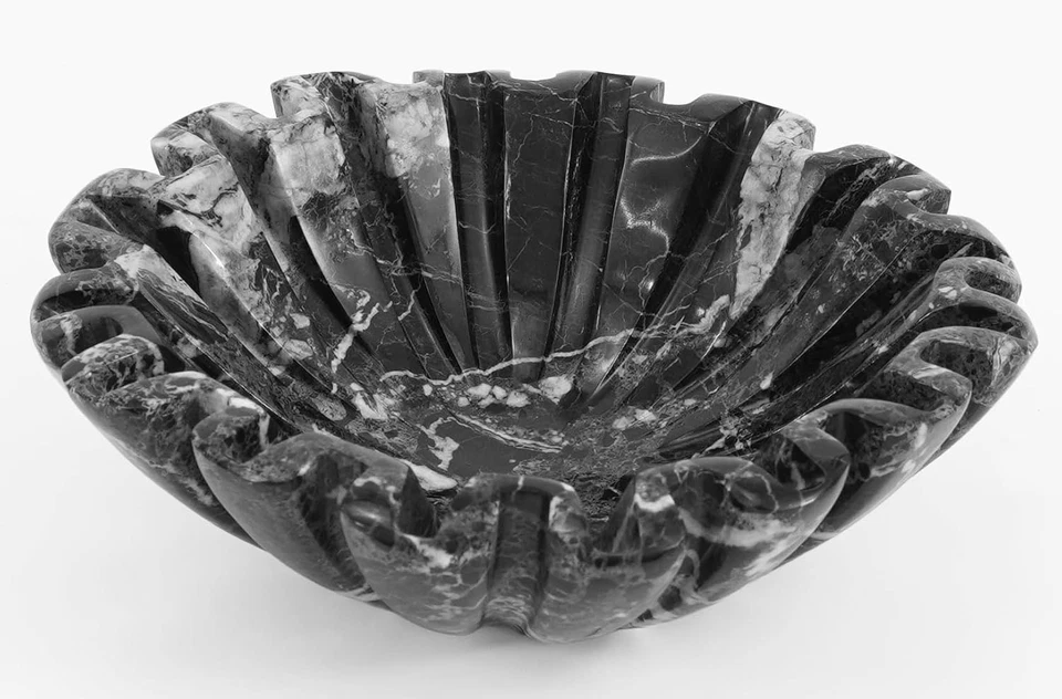 Cuenco con volantes de mármol - Fruta de piedra tallada a mano y centro de mesa para decoración de cocina Foto 1 de 1