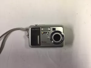 Kodak EasyShare CX 7530 Digital Camera - Picture 1 of 5