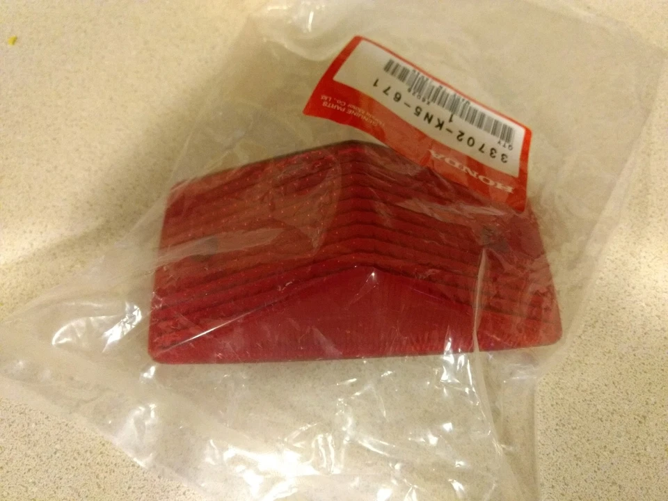 Luz trasera lente Honda OEM XR250 XR350 XR600 XR650 TR200 FatCat Fat Cat Foto 1 de 1