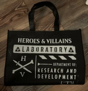 Borsa tote Marvel Wolverine Weapon X Heroes & Villains 2024 esclusiva NYCC rara - Foto 1 di 4