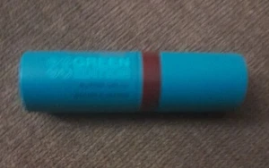 Maybelline Green Edition Butter Cream High Pigment Bullet Lippenstift 020 Forest - Bild 1 von 3