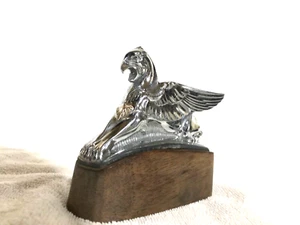 Vintage 1934 ESSEX GRIFFIN RARE HOOD ORNAMENT - Bild 1 von 6