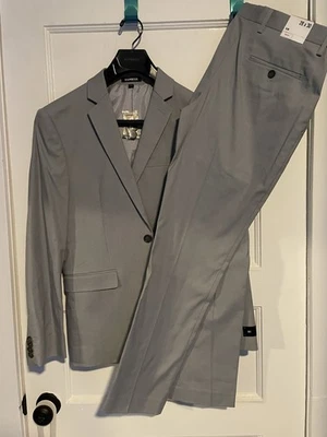Express Men's Jacket and Full Suit - Image 1 of 4