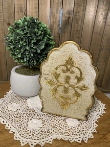 Sujetalibros vintage italiano florentino dorado madera patrón de pergamino - Imagen 1 de 6