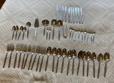 Besteck Rostfrei Edelstahl – 53 teilig – schöne Griffe mit Ornamentmuster - Bild 1 von 4