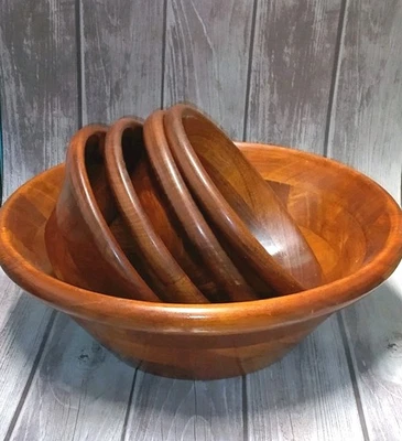 Juego de 5 ensaladeras y tazones de madera de teca Pomerantz - De colección Tailandia  Foto 1 de 4