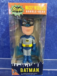 Funko Wacky Wobbler Bobble-Head Batman Serie de TV Clásica Sin usar, en caja Batman 2013 - Imagen 1 de 7