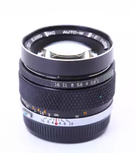 OLYMPUS Zuiko MC F2 35MM AUTO-W SILVER NASE OM Japón 35/2 LENTE envío gratuit... - Imagen 1 de 18