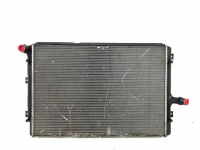 Audi Volkswagen A3 TT Beetle Golf R 2011 2012 2013 14 radiador 2,0 L 1K0121251AB Foto 1 de 3