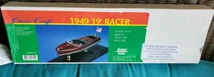  Dumas 1/24 '49 Chris-Craft 19' Racing Runabout Kit #1702 opened box - Picture 1 of 11