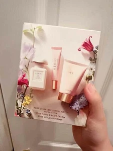 Aerin Rose Collection Rose De Grasse Joyful Bloom 3 Pieces Set -  New - Picture 1 of 3
