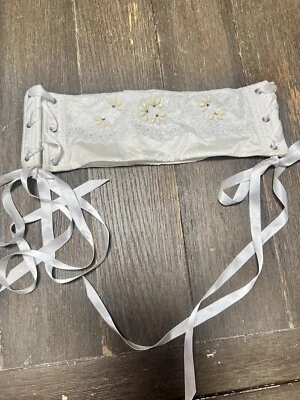 Victoria's Secret Cintura Ajustadora Liguero Satinado Blanco Novia Bling Cuentas Encaje Nuevo con Etiquetas S Foto 1 de 4
