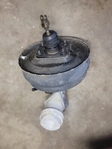 2000 2005 Oem Mitsubishi Eclipse Brake Booster/ Master Cylinder - Picture 1 of 6