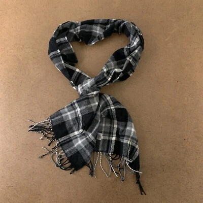 Acogedora bufanda de franela a cuadros negra blanca talla única azul marino antigua nueva Foto 1 de 2