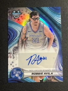 Autografo Robbie Avila Bowman Best University Topps 2024-25 AUTO Billikens - Foto 1 di 2