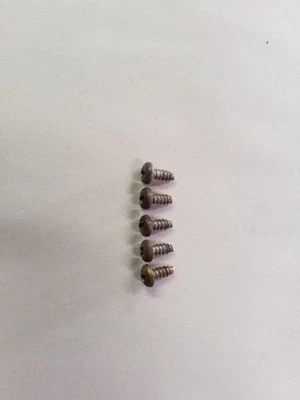 Винты с хромированными ободочными кольцами для фар | Подходит для Mercedes Benz 300D 300SD 1981-1985 годов выпуска - Изображение 1 из 3