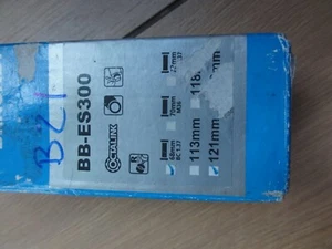 Shimano Octalink II ES300 121mm Cartridge Bottom Bracket, Boxed, New - Picture 1 of 4