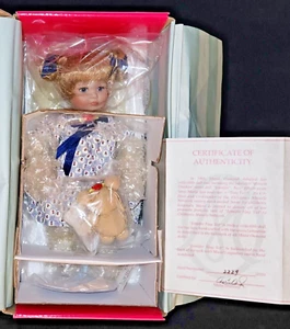 Marie Osmond "Jennifer Tiny Tot" 9" Doll in Box with COA, #2229/2500 - Bild 1 von 3