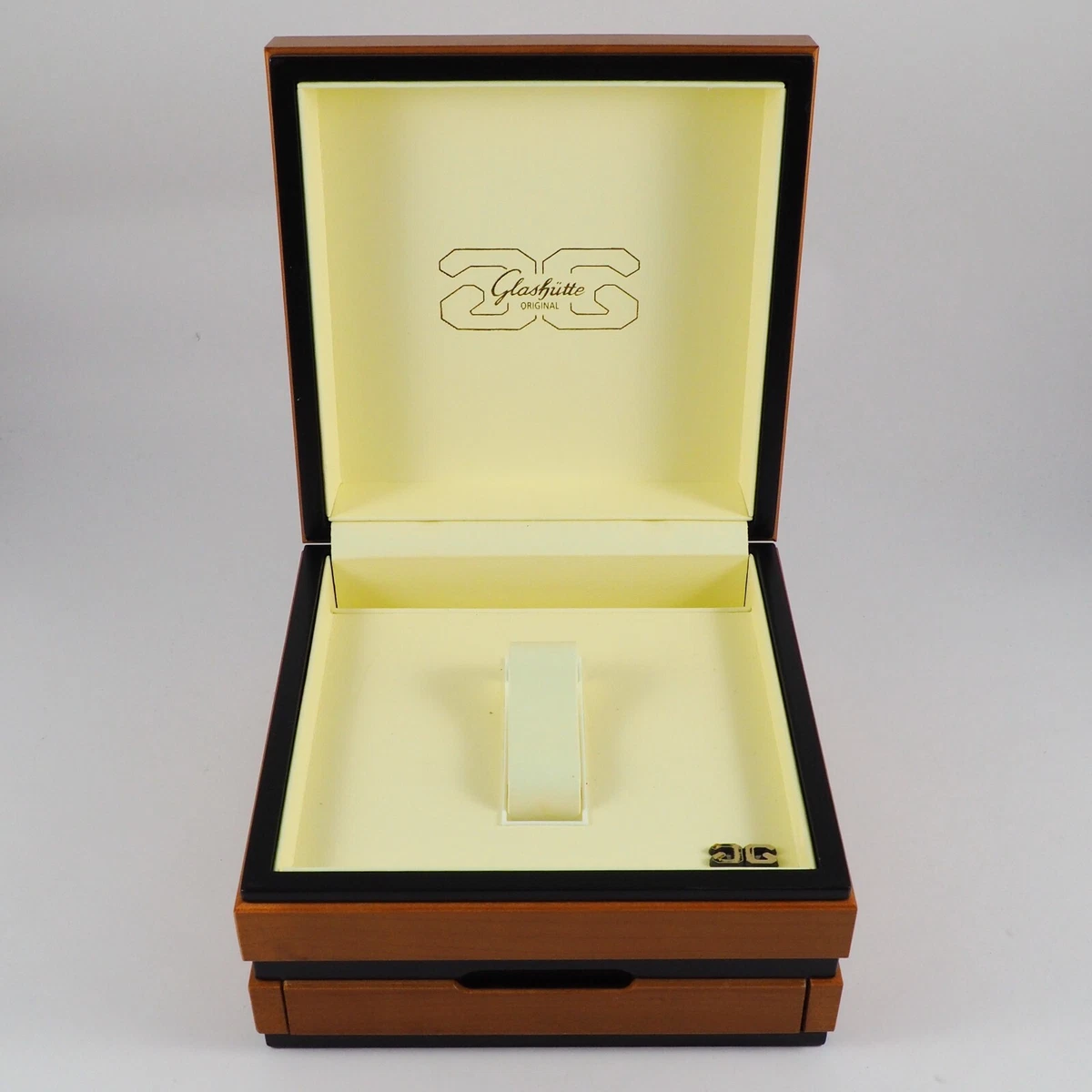 Glashütte Original BOX Glashütte Original Senator Classic Box Papers | Vintage Portfolio