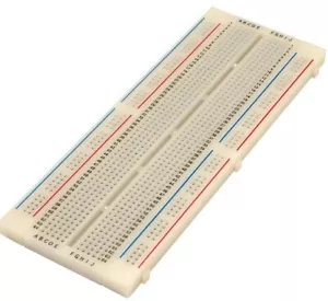 K & H RH-21 Prototyping Breadboard 840 Tie Points - Picture 1 of 2