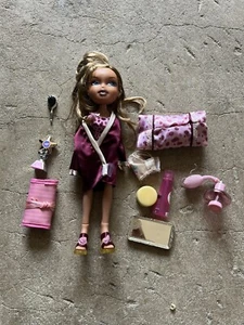 Bratz 2004 Nite nite nite Yasmin. HTF. Molti accessori. Ottime condizioni. - Foto 1 di 4