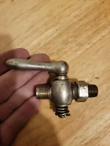 Grifo de gasolina original estilo temprano níquel, salida recta, para Harley-Davidson por - Imagen 1 de 9