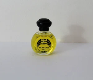 Body Shop Vintage Satsuma Perfume Oil 1oz Black Cap (90-95% Full) - Picture 1 of 4