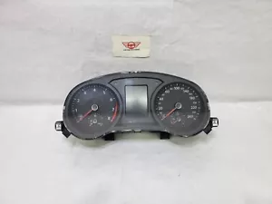2015-2017 Volkswagen Jetta Speedometer Instrument Cluster Gauge 5C6920876C - Picture 1 of 8