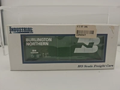 Life-Like Hi-Cube Boxcar Burlington Northern 159956 in Box NIB HO Gauge 1:87 - Image 1 of 2