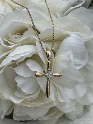 Impresionante Colgante Cruz Diamante Oro Sólido 14KT con Collar Italia 18"-14KT 4.09g Foto 1 de 4