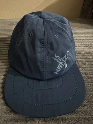 Boné de beisebol masculino KENZO FB65AC223F21 TINTA AZUL TAMANHO ÚNICO PEQUENO X LOGOTIPO NOVO COM ETIQUETAS - Imagem 1 de 3