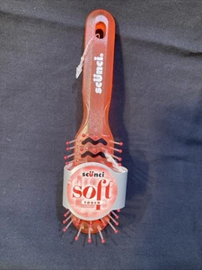 Scunci 6.5” Red Soft Touch Pocket Hair Brush 1999 New 107 - Picture 1 of 7