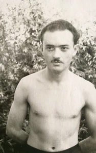Guapo chico sin camisa torso desnudo joven gay int foto de colección URSS 2156 - Imagen 1 de 3