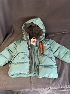 Boys Reebok Winter Coat Size 2T 2 t Green 100% Polyester Nice - Picture 1 of 5
