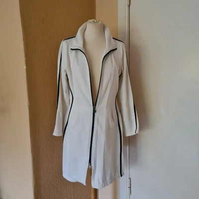 Long Sweatjacke"Melrose"Gr.36/38 Weiß mit Schwarzen Galonstreifen - Bild 1 von 4