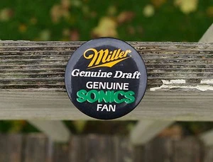Miller Genuine Draft Sonics Fan Cerveza Baloncesto 2 3/8" Pin Pinback Botón - Imagen 1 de 2