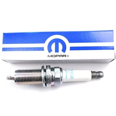 BUJÍA MOPAR PARA CARGADOR CHRYSLER 300 DODGE CHALLENGER DURANGO 2008-2013 5,7 Foto 1 de 3