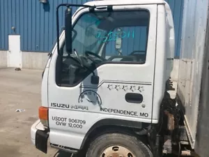 1995-2007 Isuzu NPR White Left/Driver Door - Used - Picture 1 of 7
