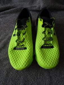 UA Under Armour AHARGED, Gr. 44,5 Neo-Schwarz , Top, nur Indoor getragen! - Bild 1 von 7