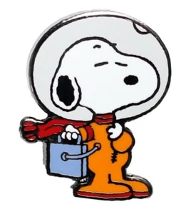 Snoopy The Astronaut Figure 1.25 Inches Tall Enamel Metal Pin - Picture 1 of 1