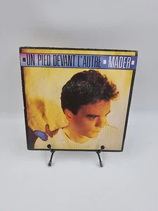 Vinyl 45 Umdrehungen Mader: Ein Fuß vor dem anderen mit Scheide » - Bild 1 von 1